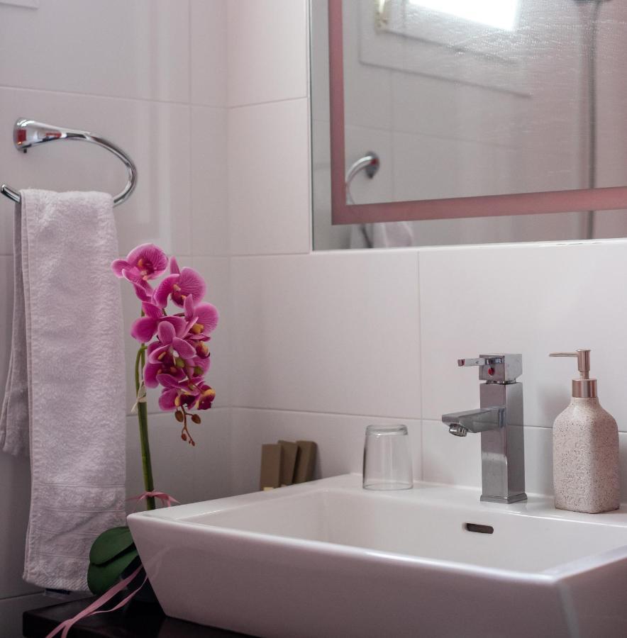 Lefkas Moonlight Luxury Appartments * Nikiana
